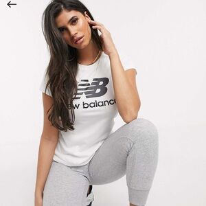 New Balance Women Tshirt